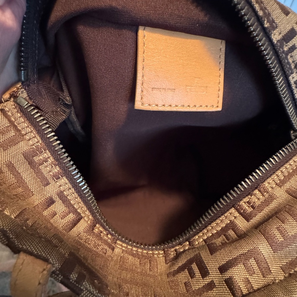 💖Sweet little Fendi!💖 - Picture 4 of 5